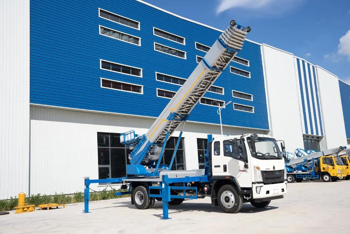 连云港小型云梯车上料车租赁多少钱