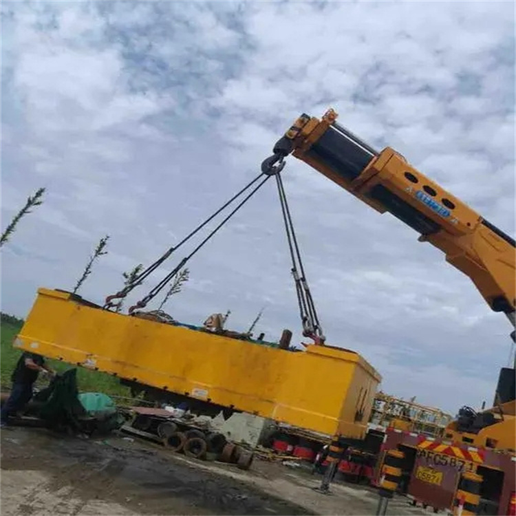 连云港专业吊车出租哪家好